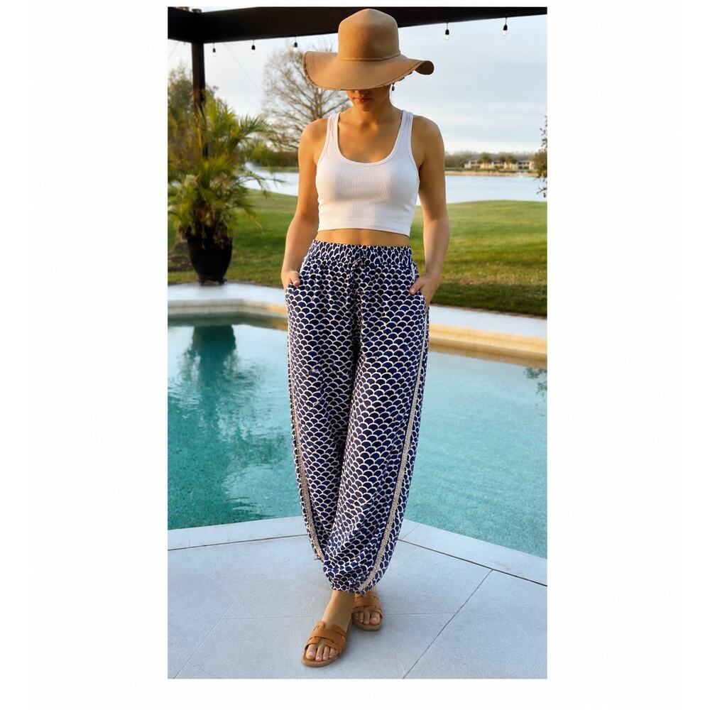 Anthropologie Hei Hei Blue Scallop Print Beaded Jogger Pants Boho Resort Rayon M
